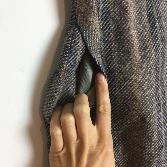 Vintage 70’s wool skirt - Picture 4 of 9